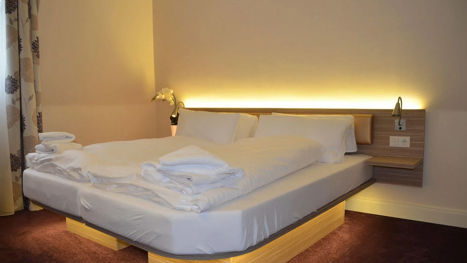 My Apartment Hotel Hamburg 3*,